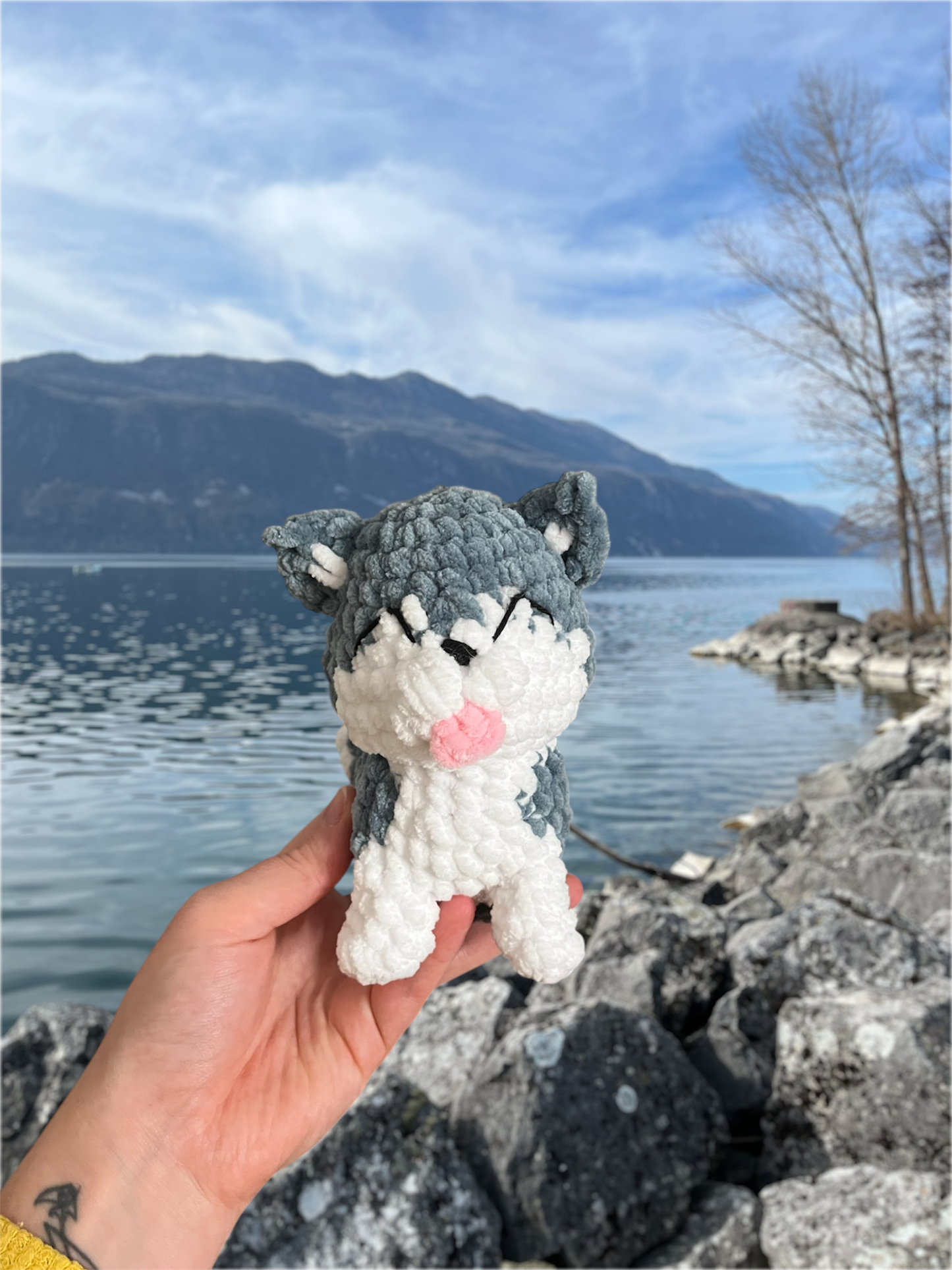 Peluche en crochet éco-responsable - Chien assis | Lysorea