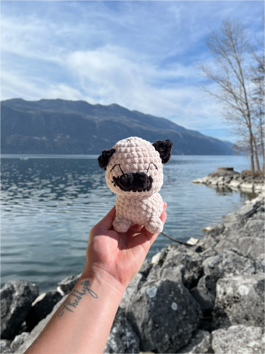 Peluche en crochet éco-responsable - Chien assis | Lysorea