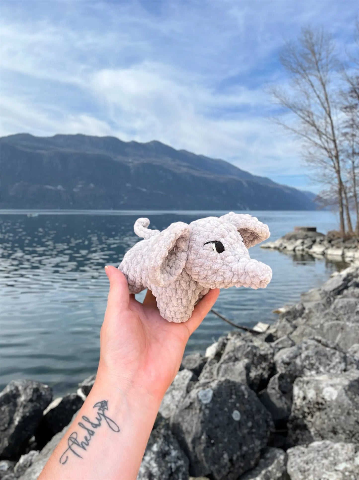 Eléphant à 4 pattes - Peluche en crochet éco-responsable | Lysorea