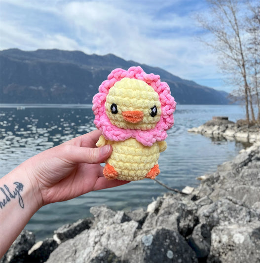 Poussin fleur en crochet